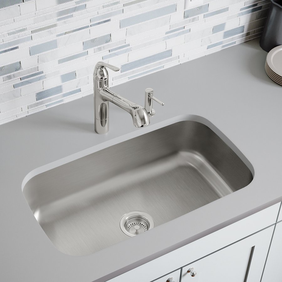 Dayton® Stainless Steel 30-1/2" x 18-1/4" x 8" Single Bowl Undermount Sink