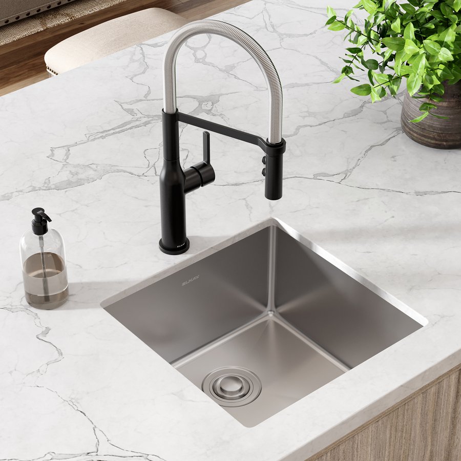Crosstown® 18 Gauge Stainless Steel 18-1/2" x 18-1/2" x 9" Single Bowl Undermount Sink