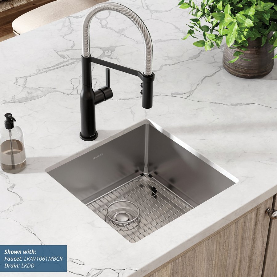 Crosstown® 18 Gauge Stainless Steel 18-1/2" x 18-1/2" x 9" Single Bowl Undermount Sink Kit