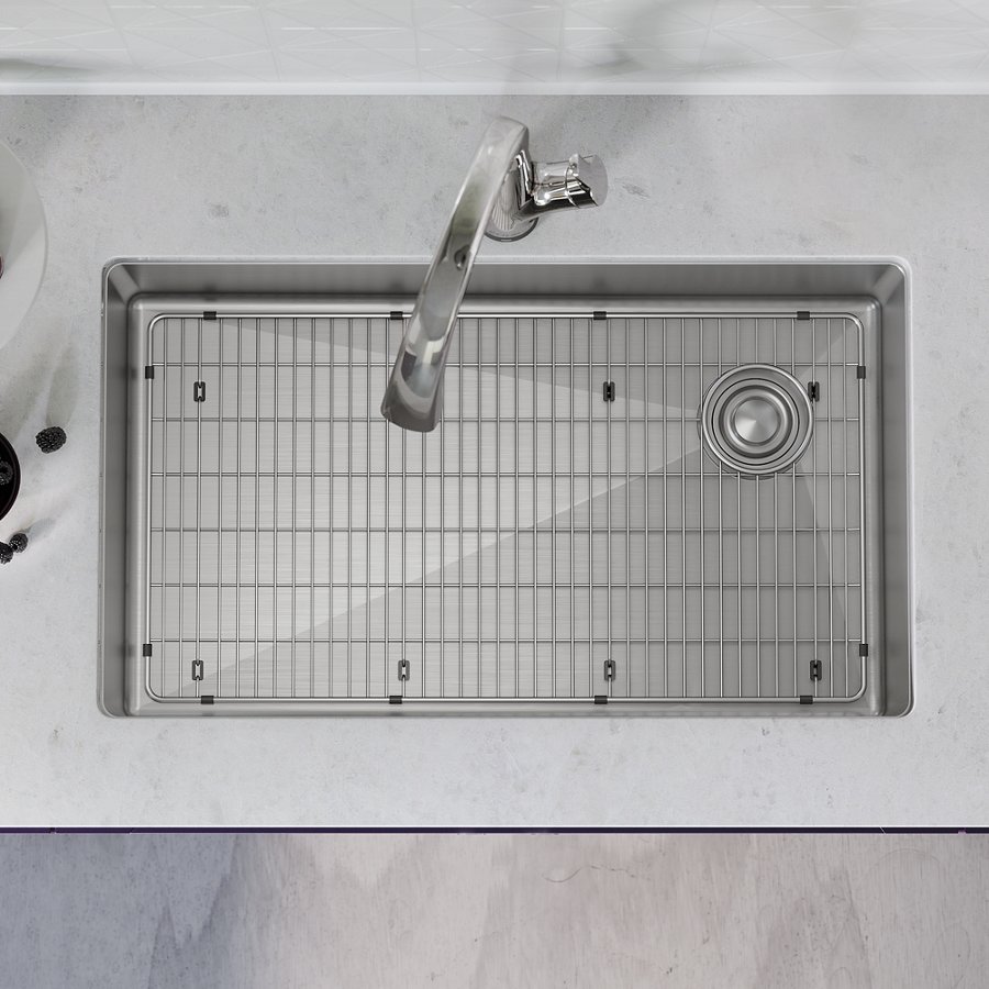 Crosstown® 18 Gauge Stainless Steel 31-1/2" x 18-1/2" x 9" Single Bowl Undermount Sink Kit with Filtered Faucet