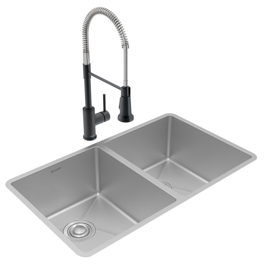 Crosstown® 18 Gauge Stainless Steel 31-1/2" x 18-1/2" x 9" Equal Double Bowl Undermount Sink & Faucet Kit with Drain