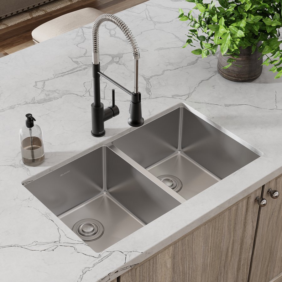 Crosstown® 18 Gauge Stainless Steel 31-1/2" x 18-1/2" x 9" Equal Double Bowl Undermount Sink & Faucet Kit with Drain