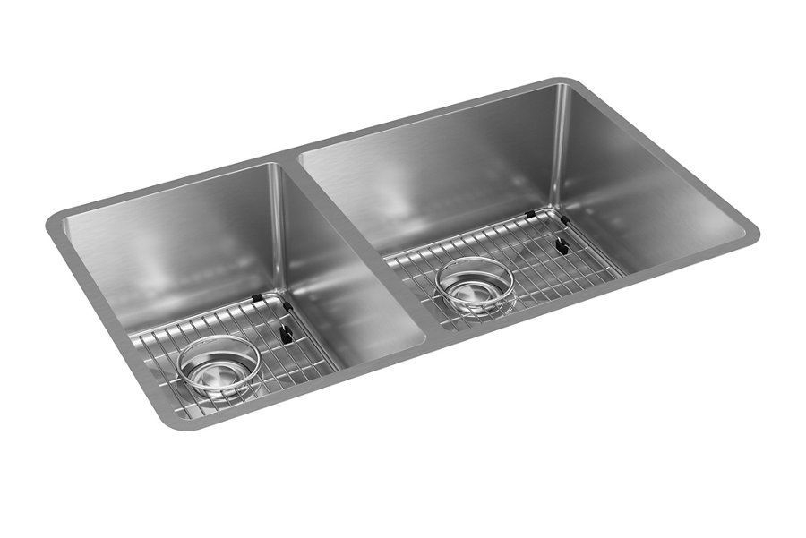 Crosstown® 18 Gauge Stainless Steel 31-1/2" x 18-1/2" x 9" 40/60 Double Bowl Undermount Sink Kit