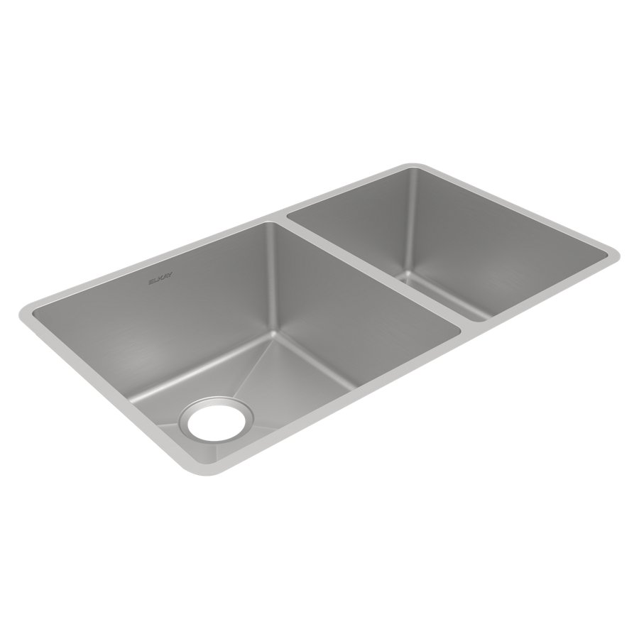 Crosstown® 18 Gauge Stainless Steel 31-1/2" x 18-1/2" x 9" 60/40 Double Bowl Undermount Sink