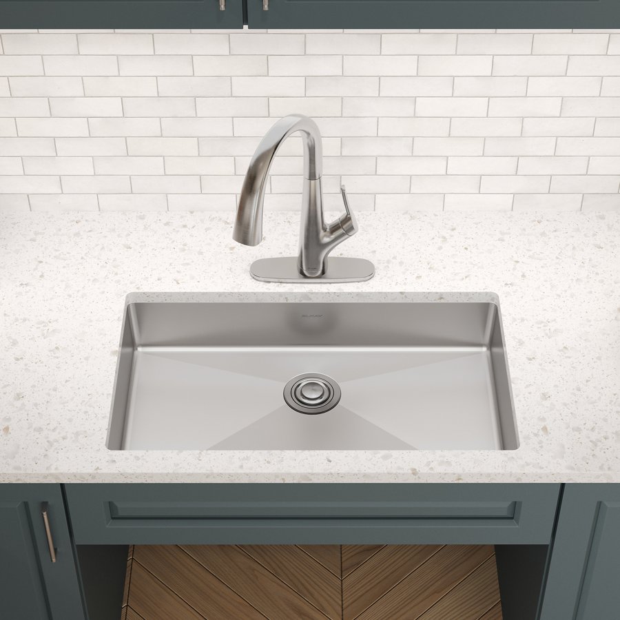 Crosstown® 18 Gauge Stainless Steel 31-1/2" x 18-1/2" x 5-1/2" Single Bowl Undermount Sink