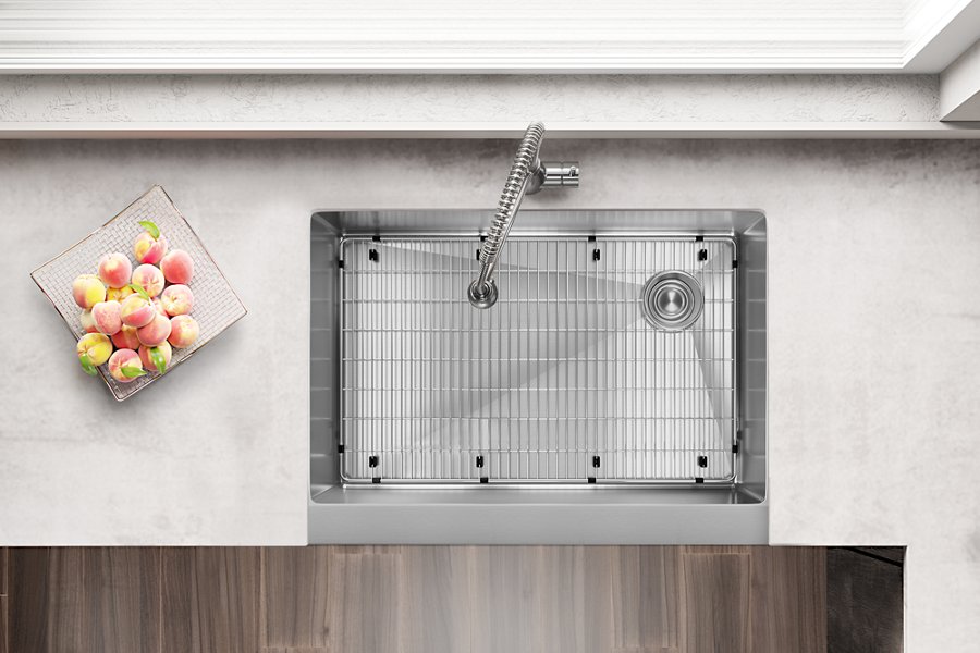 Crosstown® 18 Gauge Stainless Steel 35-7/8" x 20-1/4" x 9" Single Bowl Farmhouse Sink Kit