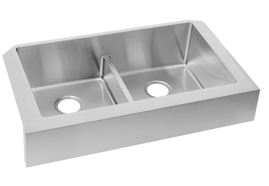 Crosstown® 18 Gauge Stainless Steel 35-7/8" x 20-1/4" x 9" Equal Double Bowl Farmhouse Sink with Aqua Divide