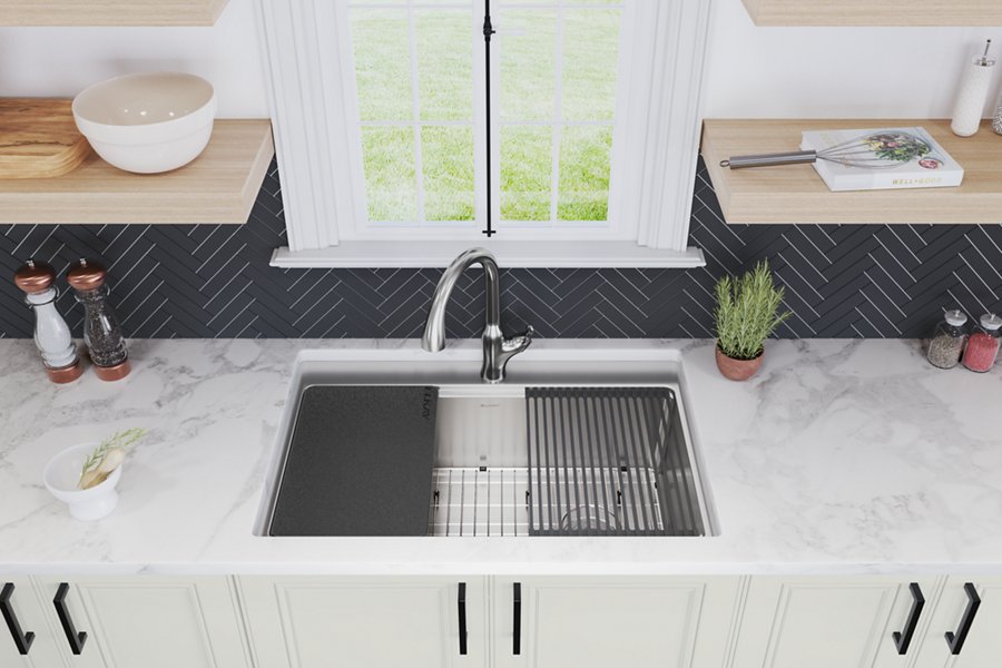 Crosstown® Workstation Stainless Steel 33" x 22" x 9" 1-Hole Single Bowl Dual Mount Sink