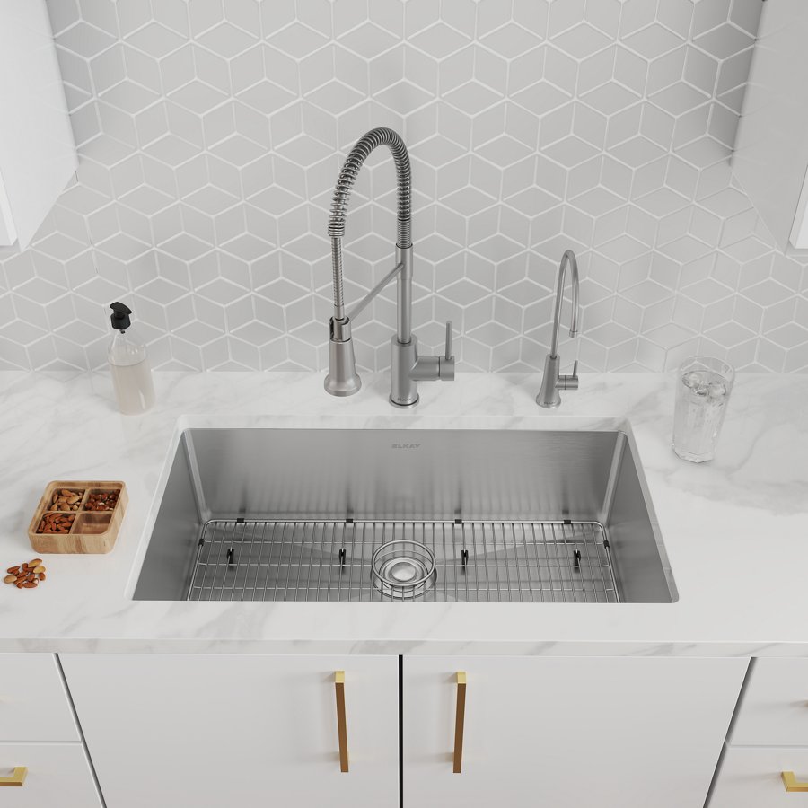 Crosstown® 18 Gauge Stainless Steel 33" x 22" x 9" Single Bowl Dual Mount Sink Kit with Filtered Beverage Faucet
