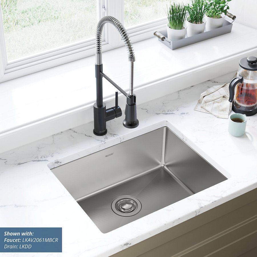 Crosstown® 16 Gauge Stainless Steel 23-1/2" x 18-1/4" x 8" Single Bowl Undermount Sink