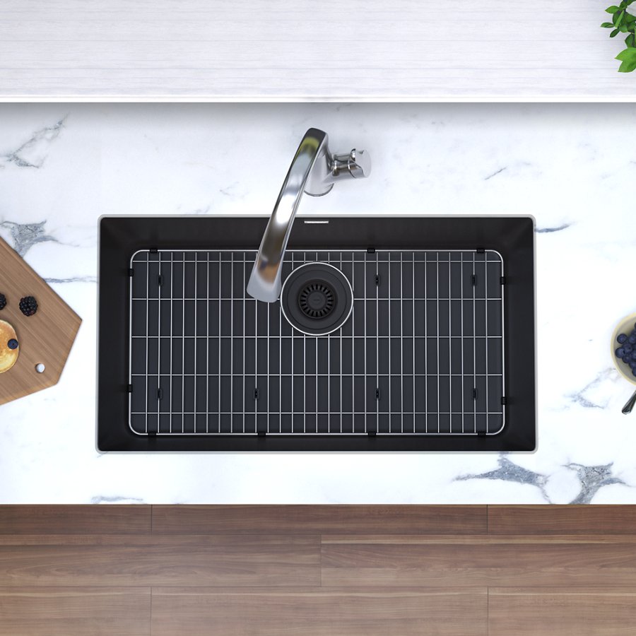 Quartz Classic® 33" x 18-7/16" x 9-7/16" Single Bowl Undermount Sink Kit with Filtered Faucet