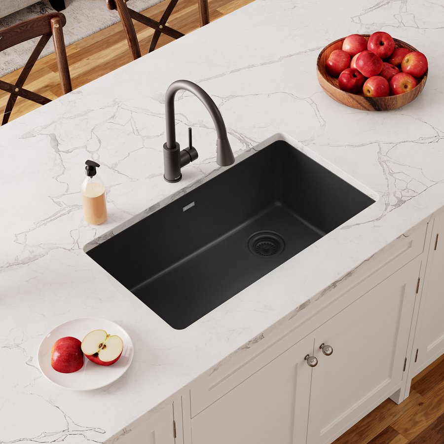 Quartz Classic® 33" x 18-3/4" x 9-1/2" Single Bowl Undermount Sink