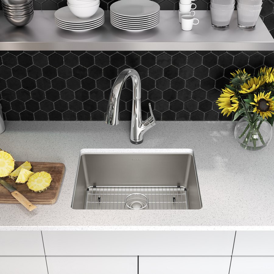 Lustertone Iconix® 18 Gauge Stainless Steel 23-1/2" x 18-1/4" x 9" Single Bowl Undermount Sink Kit with Filtered Faucet