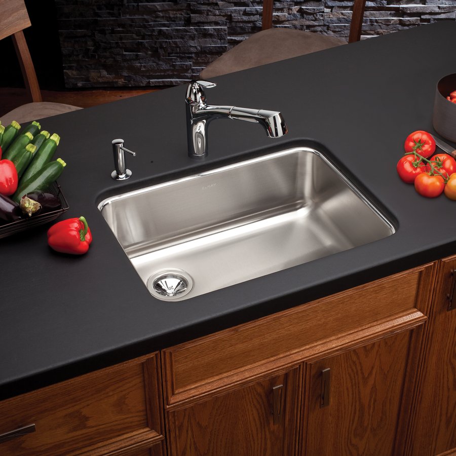 Lustertone® Classic Stainless Steel 25-1/2" x 19-1/4" x 8" Single Bowl Undermount Sink with Left Drain