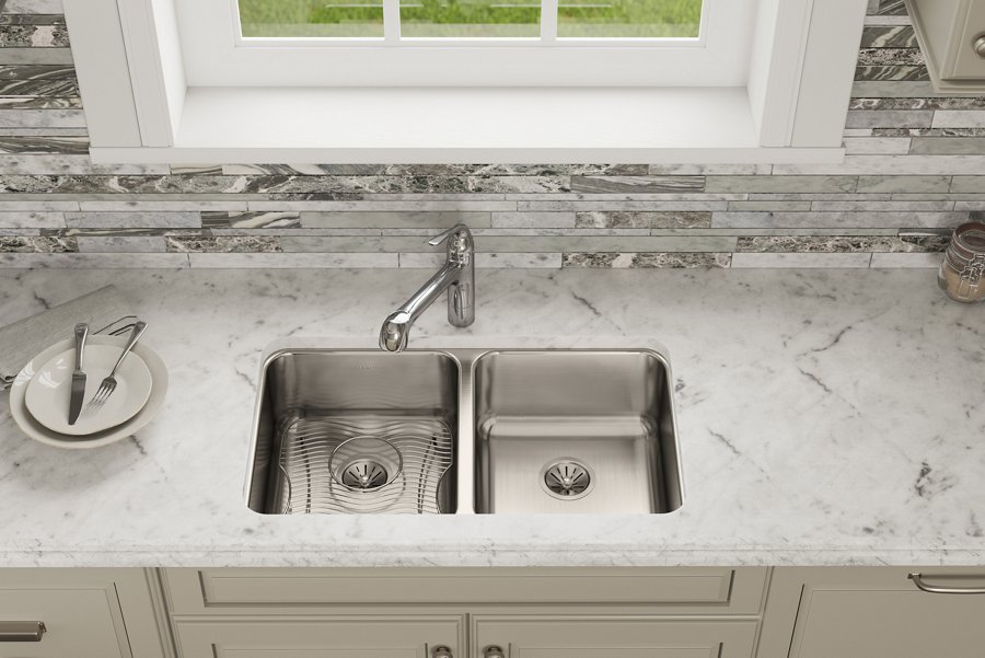 Lustertone® Classic Stainless Steel 30-3/4" x 18-1/2" x 7-7/8" Equal Double Bowl Undermount Sink Kit