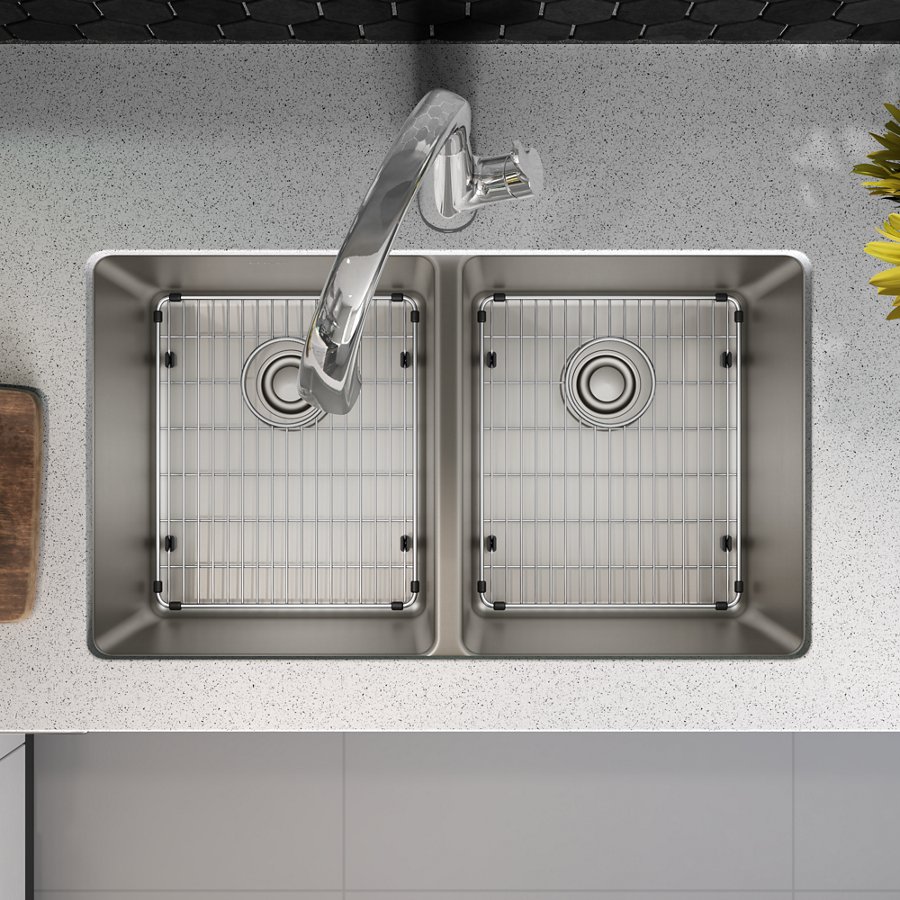 Lustertone Iconix® 18 Gauge Stainless Steel 32-3/4" x 19-1/2" x 9" Double Bowl Undermount Sink Kit with Filtered Faucet