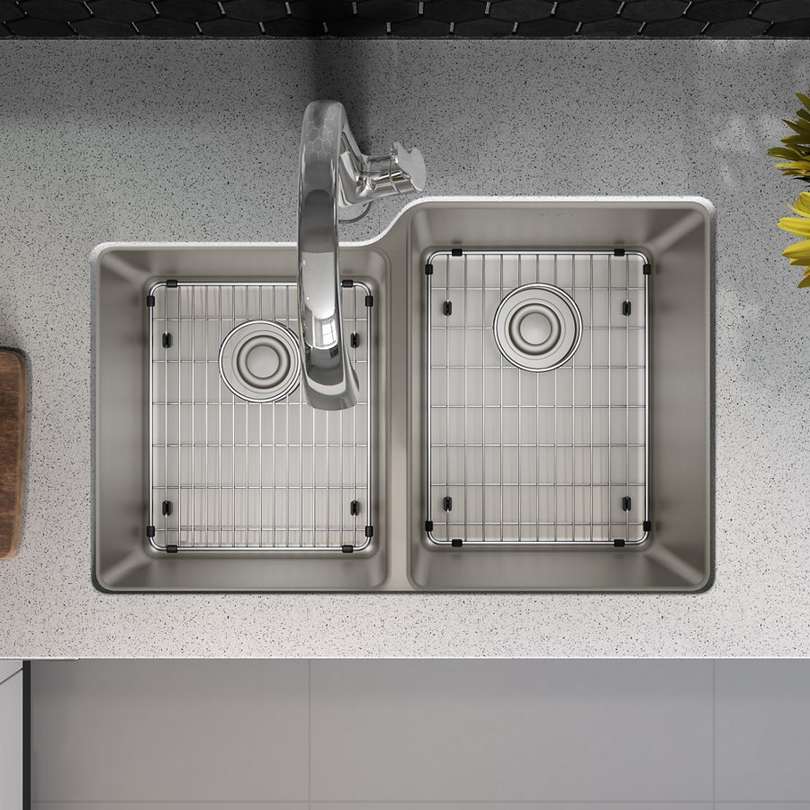 Lustertone Iconix® 18 Gauge Stainless Steel 31-1/4" x 20-1/2" x 9" Offset 40/60 Bowl Undermount Sink Kit w/Filter Faucet