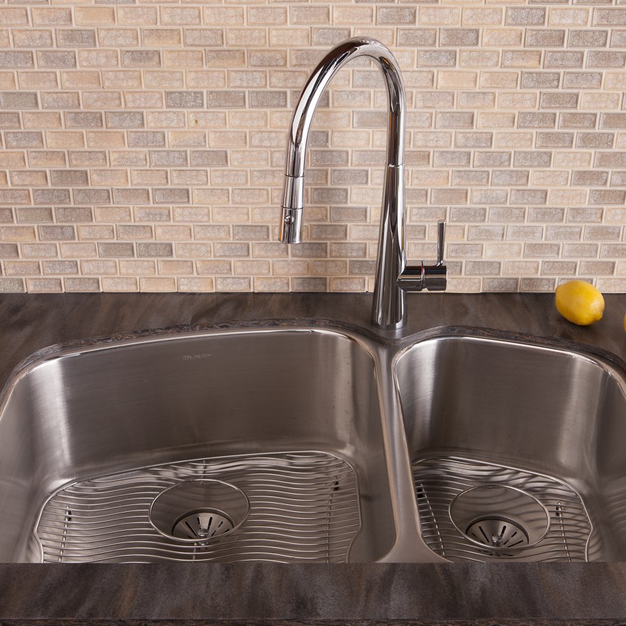Lustertone® Classic Stainless Steel 32-3/4" x 21" x 9" 60/40 Double Bowl Undermount Sink with Perfect Drain®