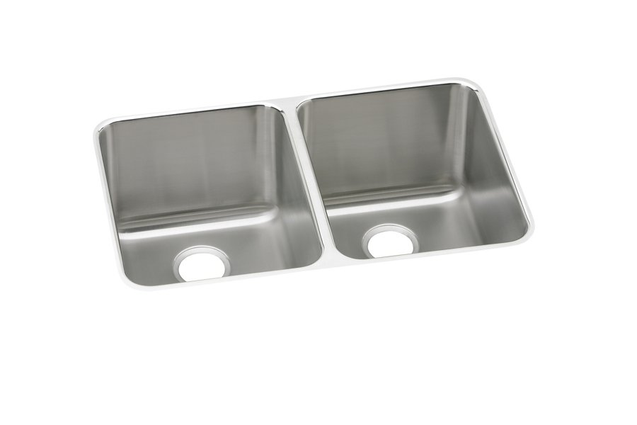 Lustertone® Classic Stainless Steel 31-1/4" x 20" x 7-7/8" Equal Double Bowl Undermount Sink