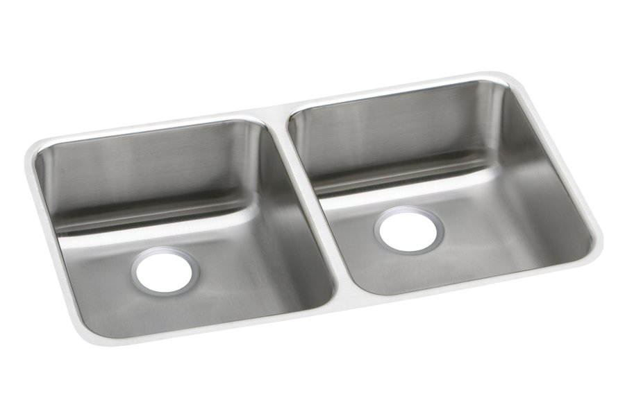 Lustertone® Classic Stainless Steel 30-3/4" x 18-1/2" x 4-3/8" Equal Double Bowl Undermount ADA Sink
