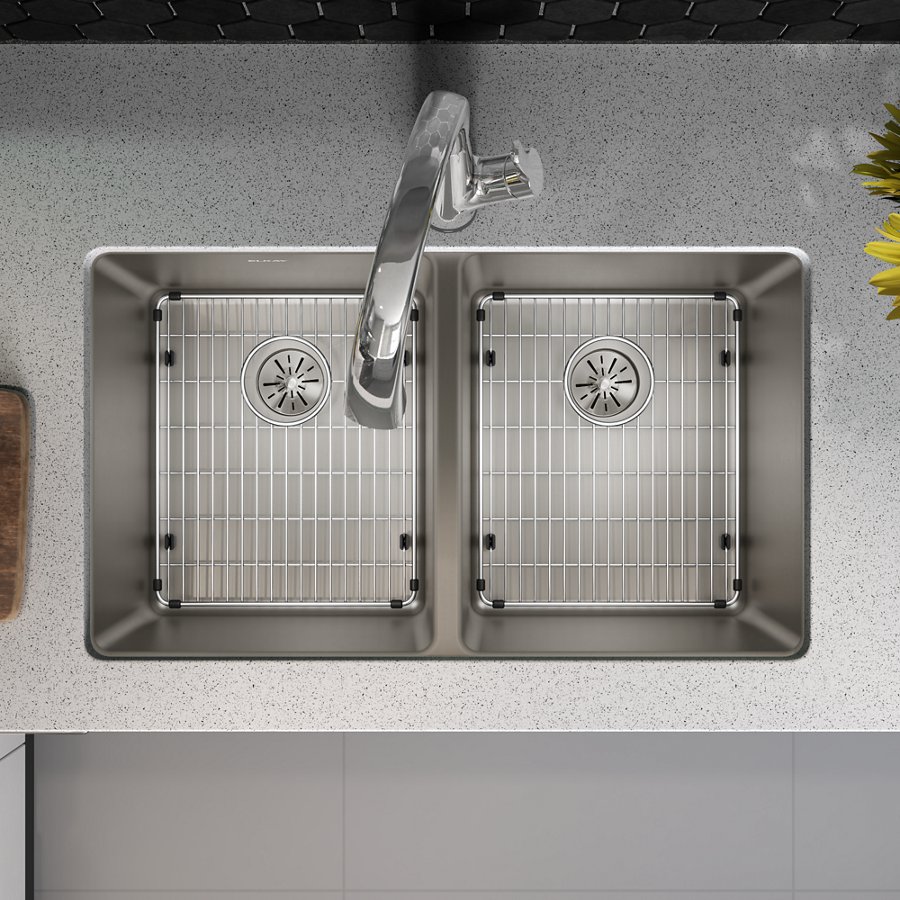 Lustertone Iconix® 16 Gauge Stainless Steel 32-3/4" x 19-1/2" x 9" Double Bowl Undermount Sink Kit with Filtered Faucet with Perfect Drain®