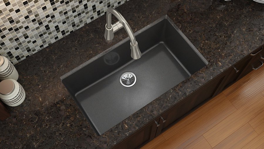 Quartz Luxe® 33" x 18-7/16" x 9-7/16" Single Bowl Undermount Sink