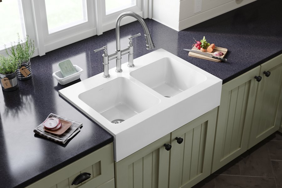 Burnham™ Fireclay 33" x 22" x 8-1/2" 3-Hole Double Bowl Drop-In Farmhouse Sink White
