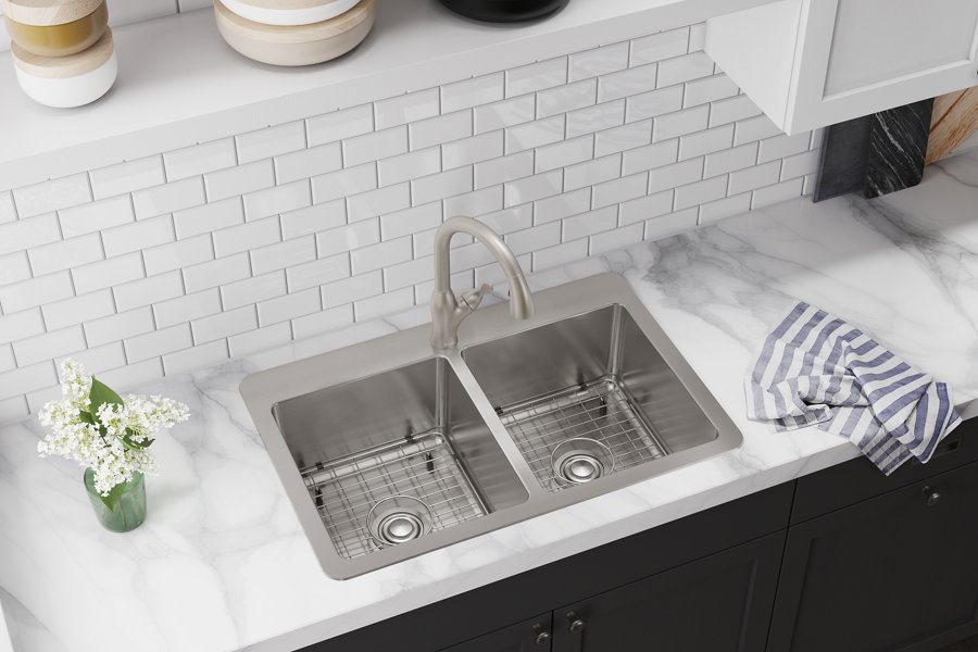 Avenue™ Stainless Steel 33" x 22" x 9" 1-Hole Double Bowl Dual Mount Sink Kit