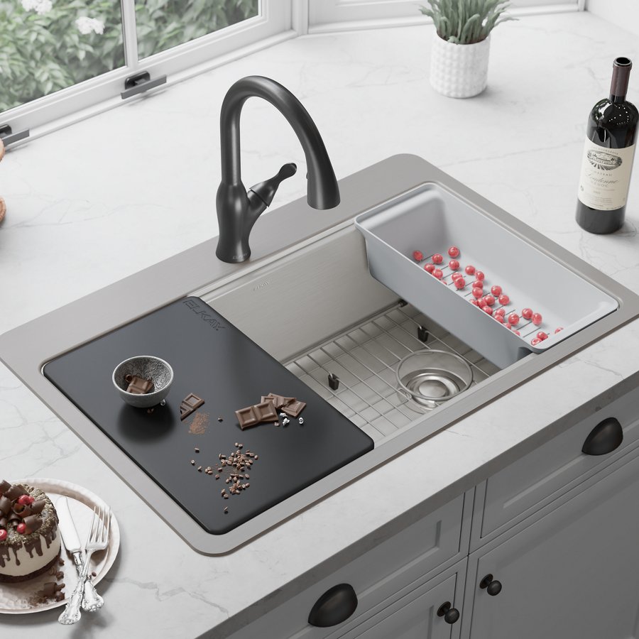 Avenue™ Workstation Stainless Steel 33" x 22" x 9" 1-Hole Single Bowl Dual Mount Sink