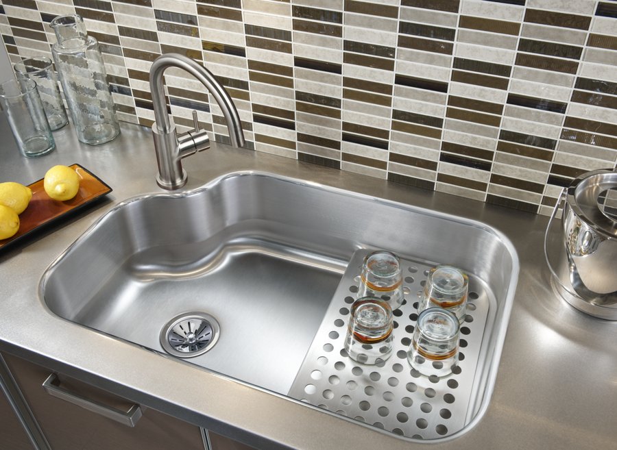 Allure Single Hole Kitchen Faucet with Lever Handle Satin Stainless Steel