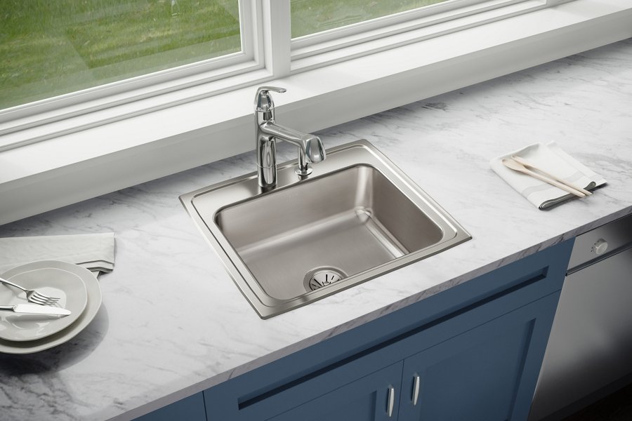 Lustertone® Classic Stainless Steel 22" x 19-1/2" x 7-5/8" Single Bowl Drop-in Sink