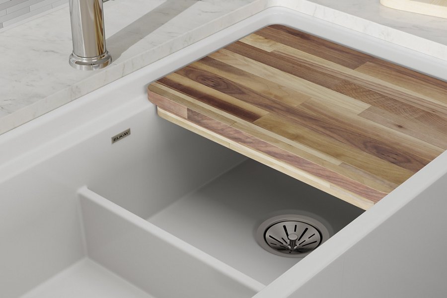 Fireclay 33" x 19-15/16" x 9-3/16" 60/40 Double Bowl Farmhouse Workstation Sink with Aqua Divide